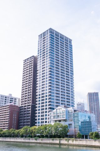 【外観】地上36階建て、総戸数250戸！リバーサイドの超高層タワーマンション！！
