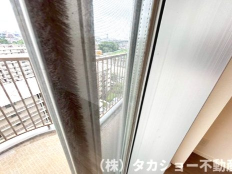 サッシは全てペアガラスになっております。