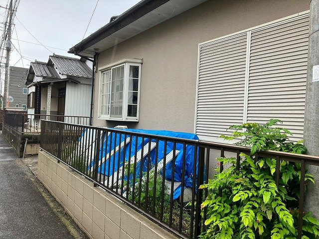 人が暮らすうえで日光は大切な要素となります。日当たりの良さは譲れないポイントですね。併せて近くに大きな建築物の建築予定がないか、あるいはそれが可能な土地が近くにないか事前に確認することもお勧めします。