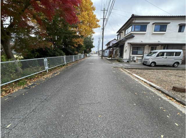 前面道路（東側）