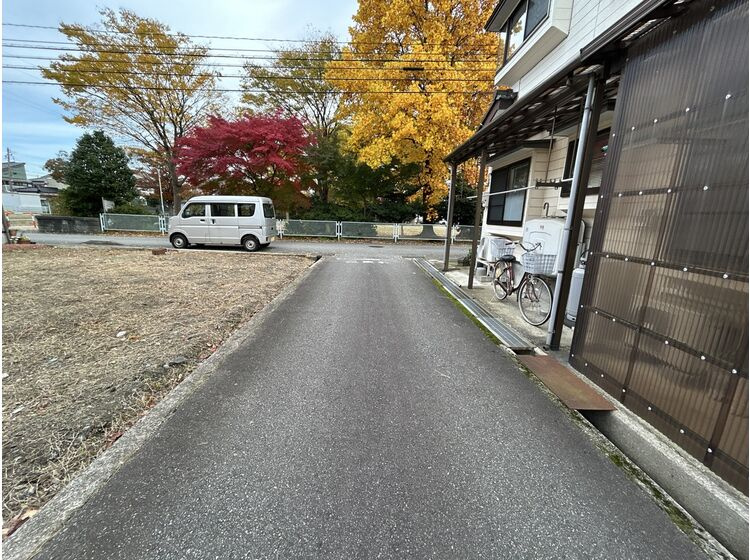 前面道路（南側）