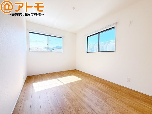 お子様のお友達が遊びに来た時も、子供部屋があると楽しく過ごせますね♪