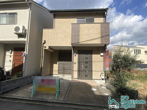 外観：326000218085