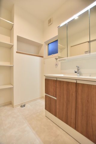 デザイン性にも優れ使いやすくお手入れ簡単な設備をご提案させていただきます！※施工イメージとなります