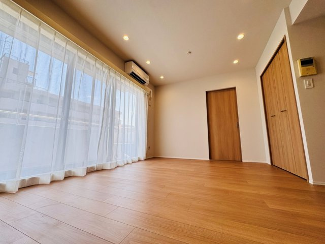 5階角部屋の為、陽当たり良好です