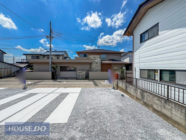 【物件からの展望】お部屋の窓から見える風景が忙しい日々に癒しをプラス◎窓からの眺めや陽射しが開放感と居心地の良さをもたらします♪