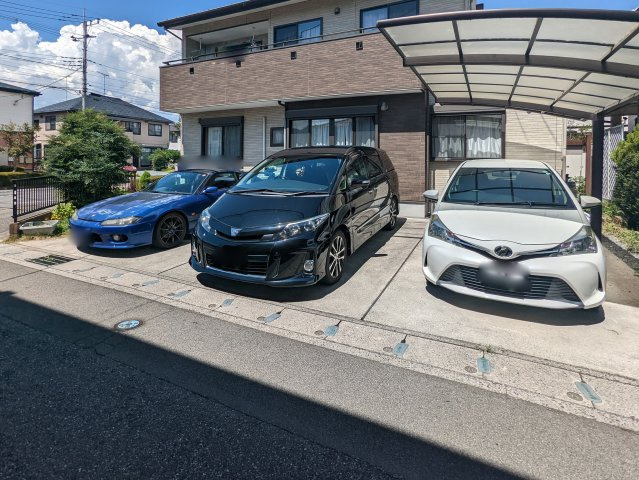 並列3台駐車可。