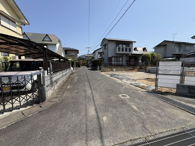現地写真。前面道路です。
