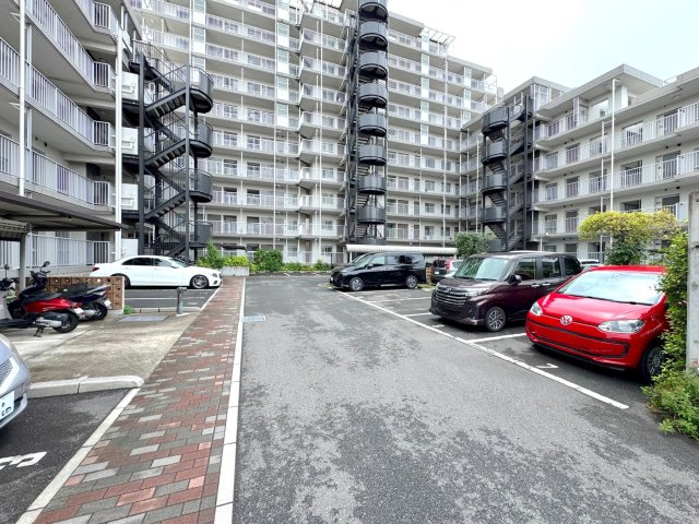 平面駐車場
