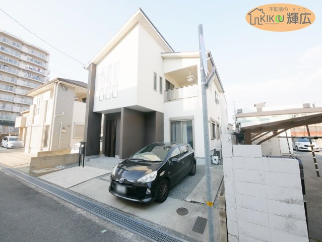 外観：328000556306