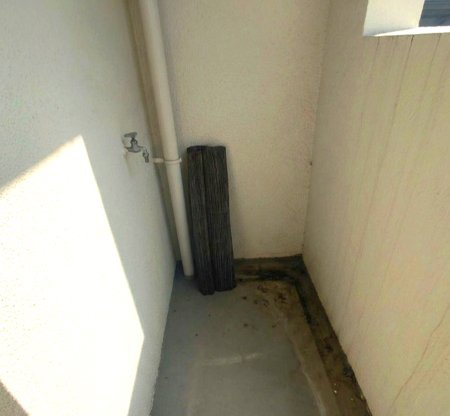 室外洗濯機置場