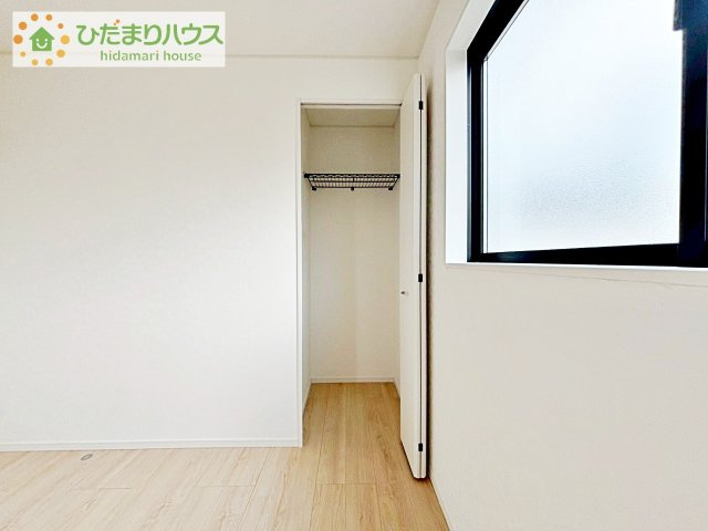 お洋服の多い女性に人気！収納力の高いクローゼット付き☆彡