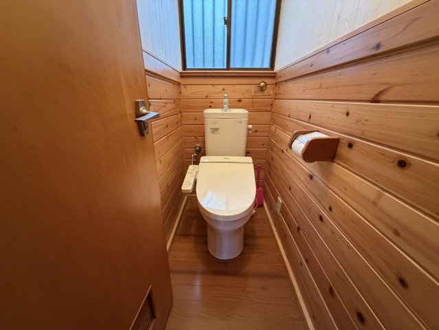 落ち着いたトイレです