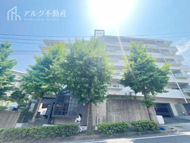 RC造地上6階建て