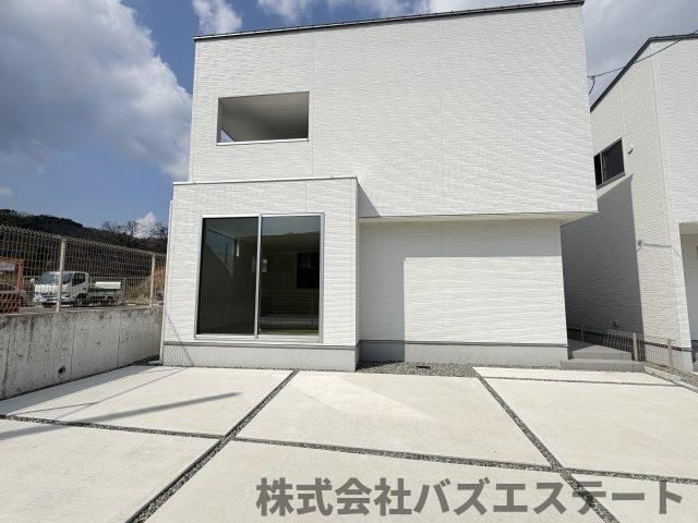 外観：328000614583