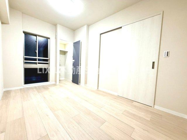 過ぎ行く時間をゆったりと感じることができる落ちついたプライベートルーム。