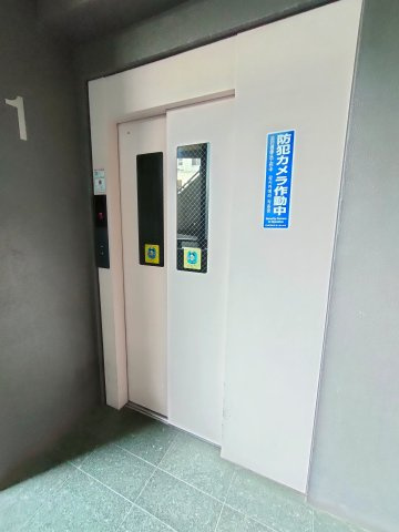 【エレベーター】