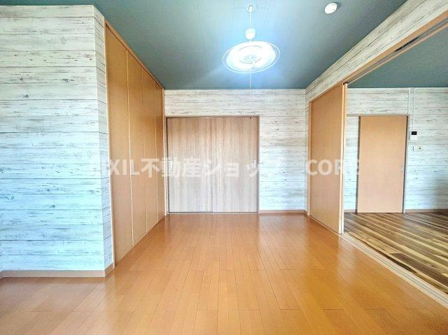 新規リフォームで快適な空間に生まれ変わったマンションです！お気軽にお問い合わせください！