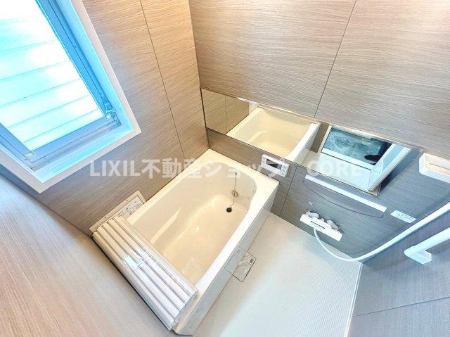 ユニットバスは新規交換済！新しく広いユニットバスは快適ですね。