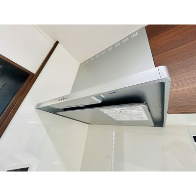 スリム型の換気扇を採用しました！