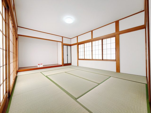 和室の別角度になります♪
