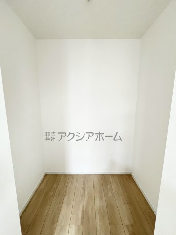 洋室　8.2帖のウォークインクローゼット