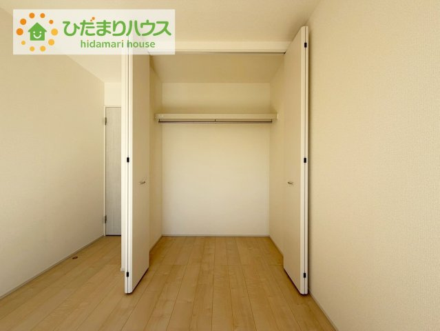 洋室B　収納