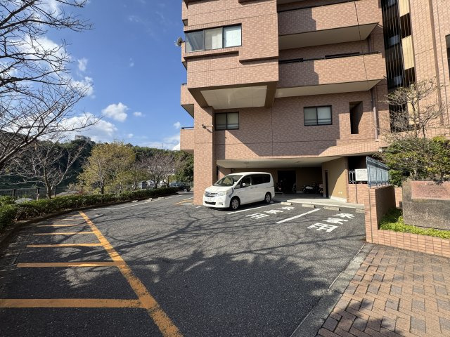 来客用駐車場