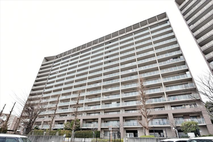 外観：327002227946