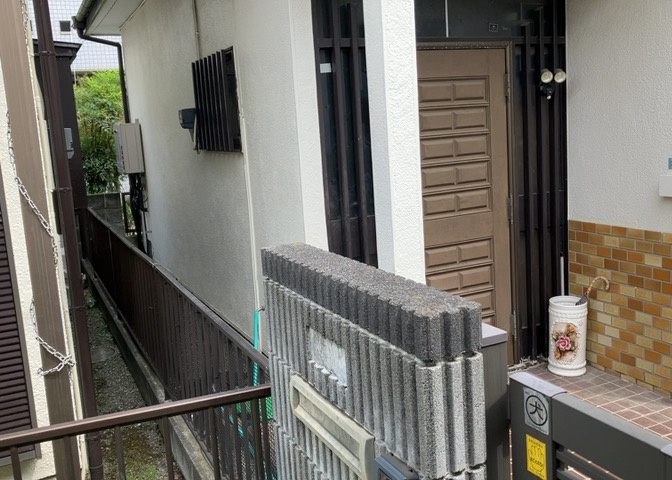 家を建てる前提で土地を探している場合、地盤の丈夫さは譲れない条件の一つです。地盤が脆弱だと追加工事が必要となります。また、過去に地盤沈下や液状化現象を起こした土地は、できるだけ避けた方がいいでしょう。