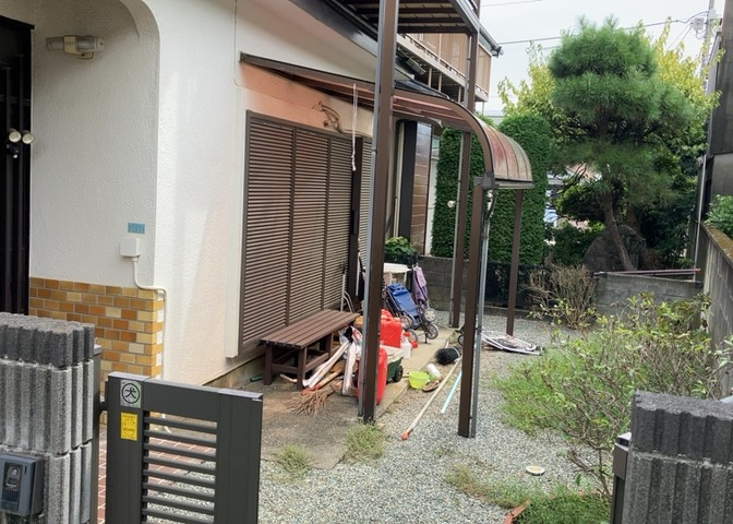 人が暮らすうえで日光は大切な要素となります。日当たりの良さは譲れないポイントですね。併せて近くに大きな建築物の建築予定がないか、あるいはそれが可能な土地が近くにないか事前に確認することもお勧めします。