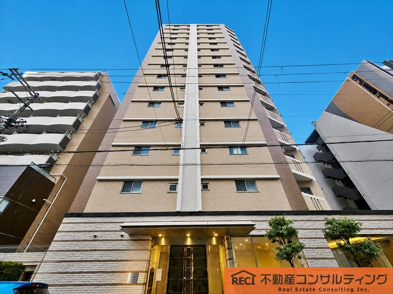 外観：328000657315