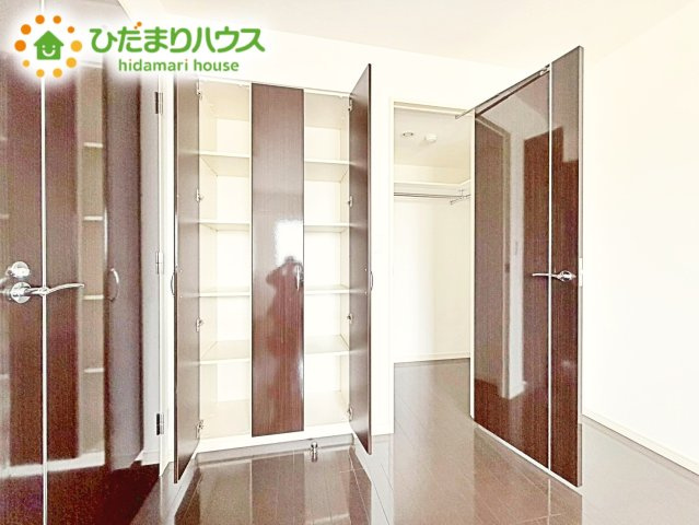 居室にゆとりが持てる大収納クローゼット付き♪