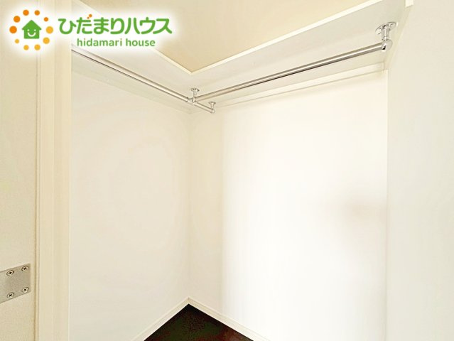 お洋服の多い女性に人気！収納力の高いクローゼット付☆彡