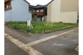 高岡市内免4丁目売地の外観