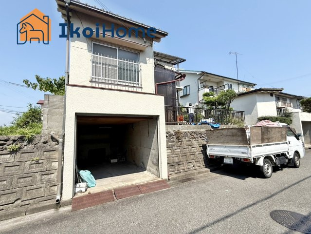 物件・当店の最寄駅まで無料送迎！最短10分で指定場所へお迎えに向かいます！まずはお問い合わせください！
