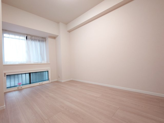 【リノベーション仕様】全居室フローリング仕上げ！洋室3部屋あります♪