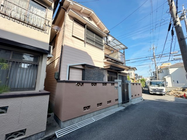 木造2階建