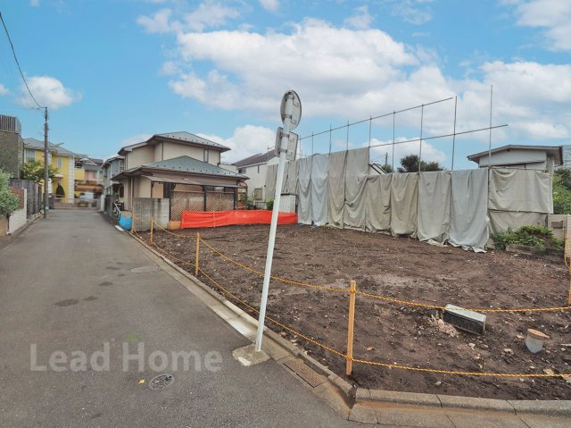 更地のため基礎のイメージが湧きやすい敷地です！ゆとりある駐車スペースやお庭の計画もスムーズです♪