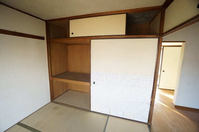 南側和室にある押し入れ