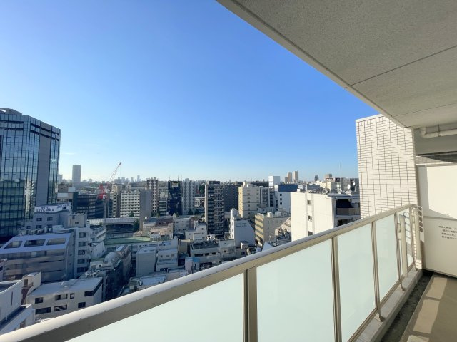 バルコニーからの眺望◆15階建て最上階住戸
