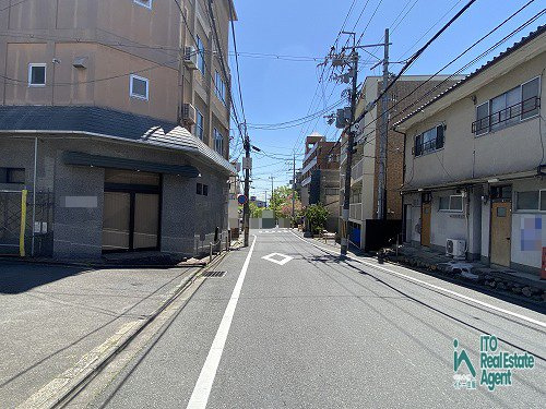 前面道路含む現地写真