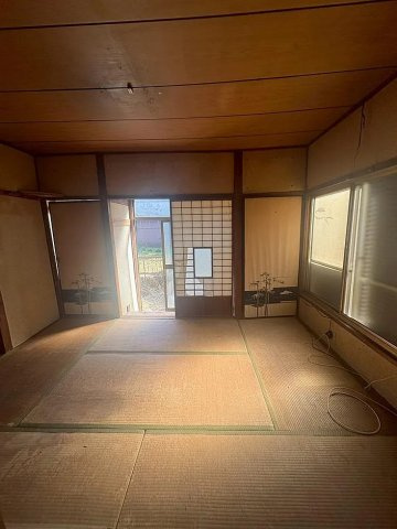 来客時にも便利な和室付き