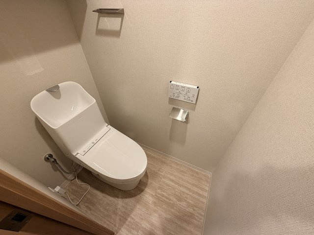 温水洗浄便座一体型トイレ