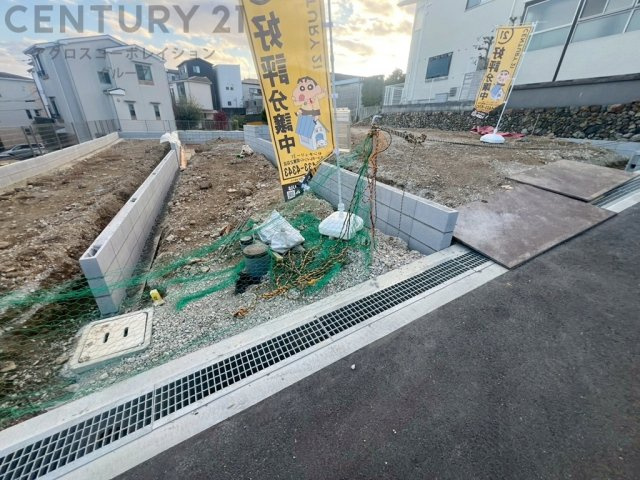 外観：327002179090