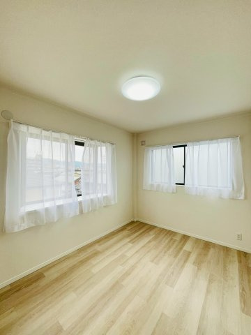 洋室（約6.0帖）