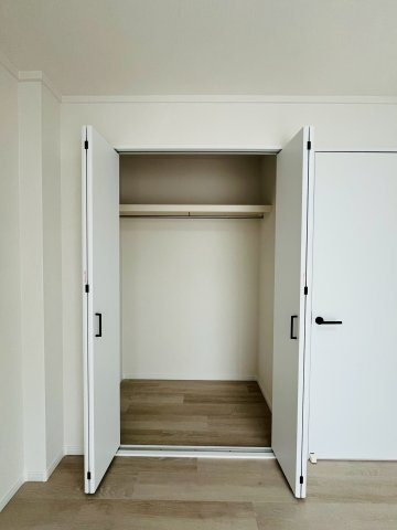 洋室（約6.0帖）