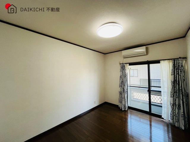洋室
