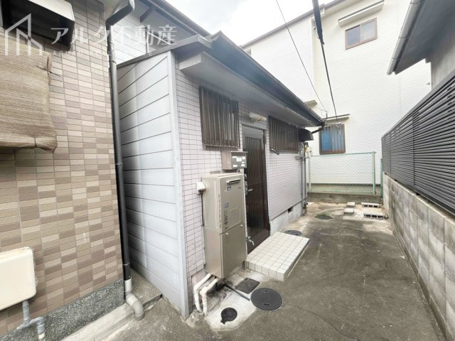 木造2階建