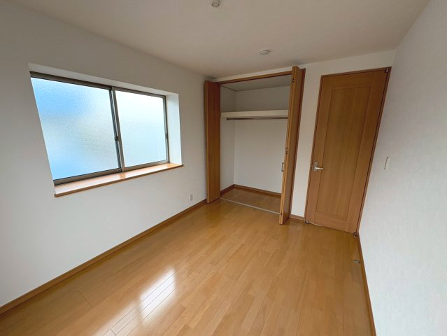 全居室収納付きで、お部屋がすっきり片付きます。